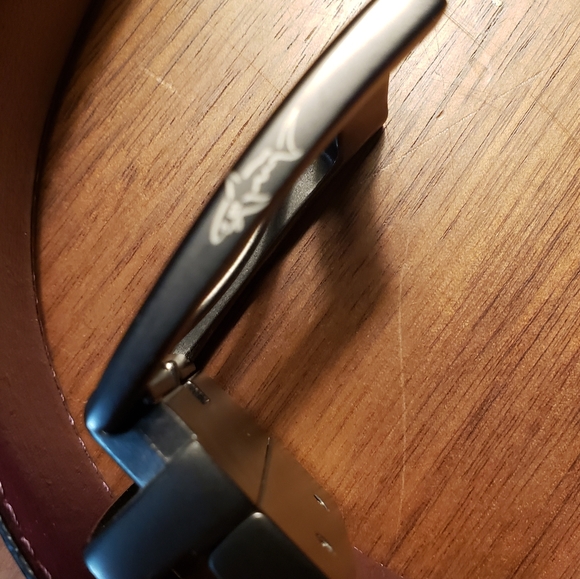 Greg Norman Mens Reversible Belt - Picture 2 of 7